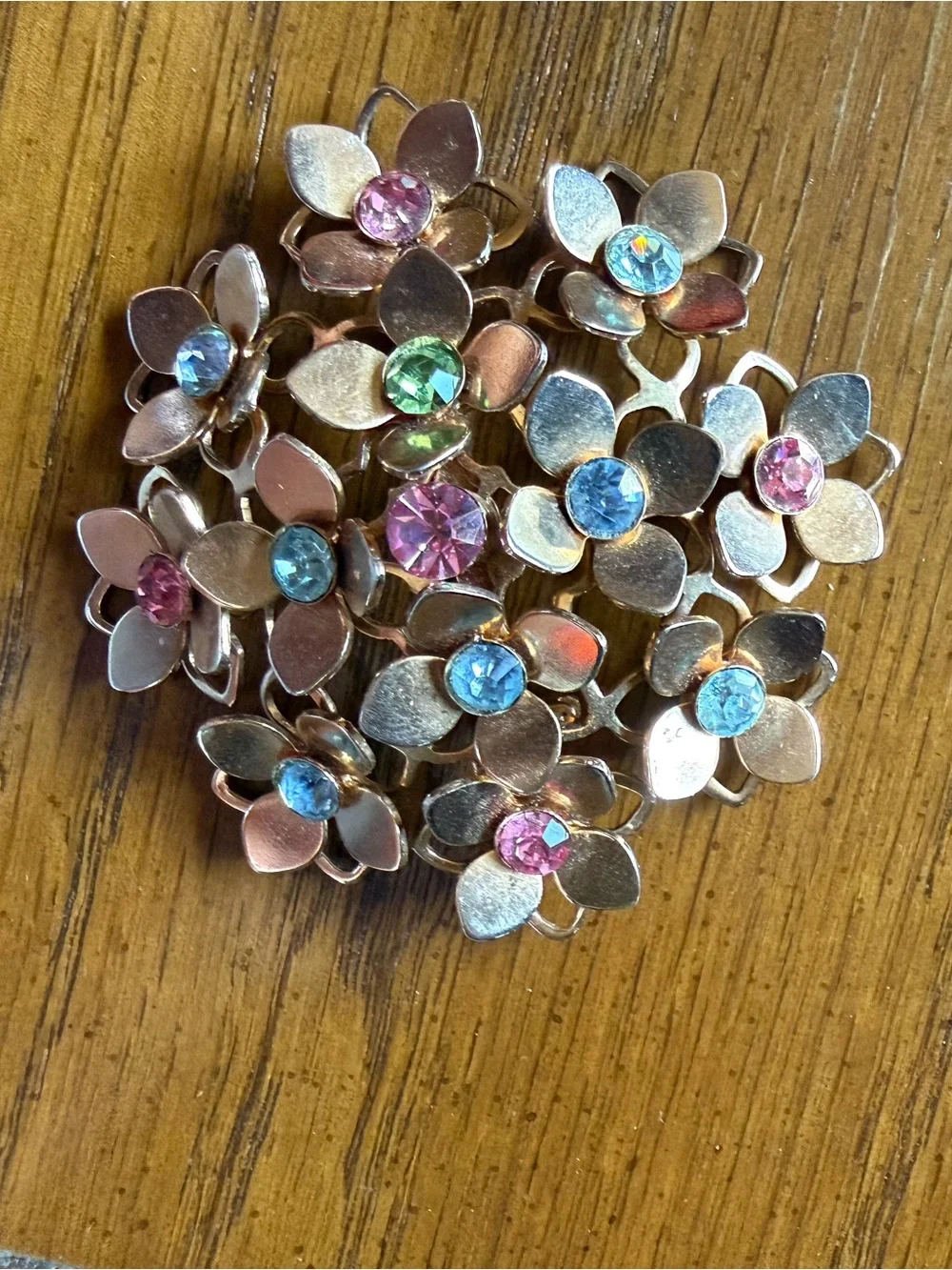 Vintage 1950s 60s Hydrangea Flower Rhinestone Brooch Gold Tone